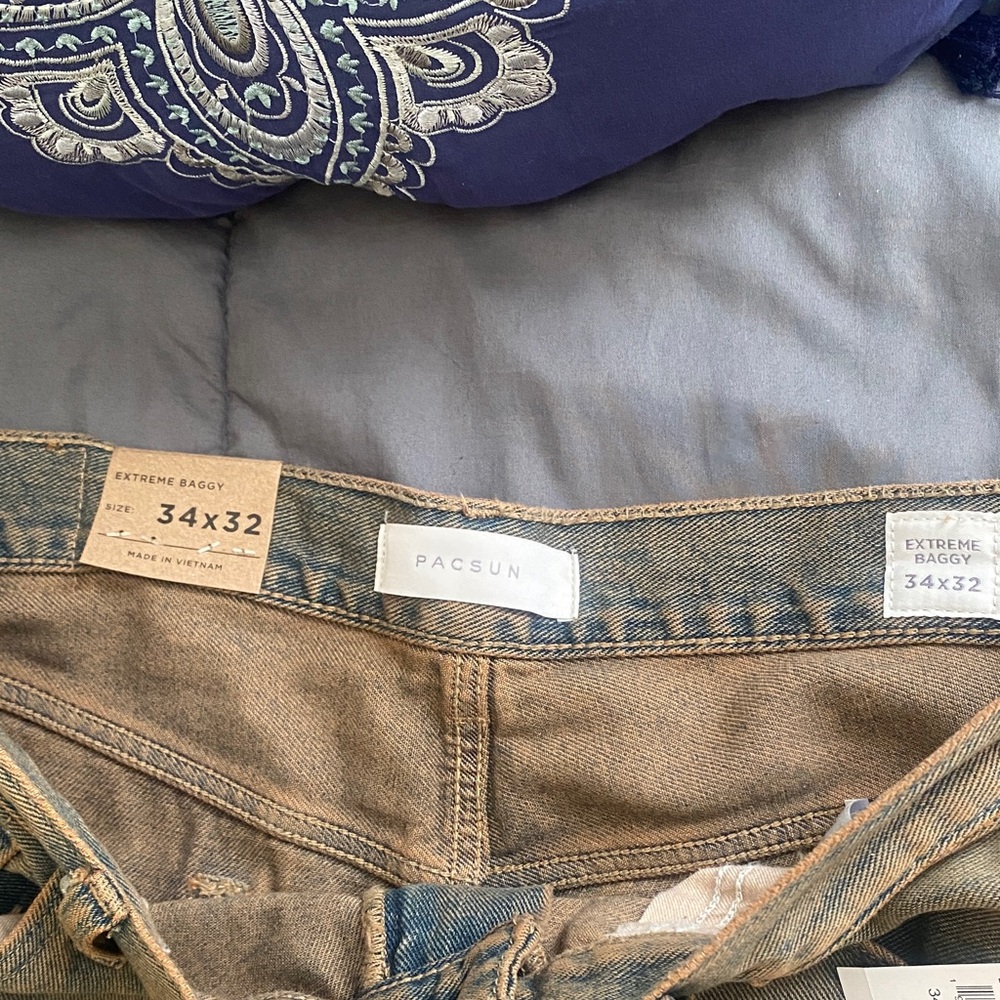 PacSun Men's Tan Relaxed Jeans - Picture 5 of 5